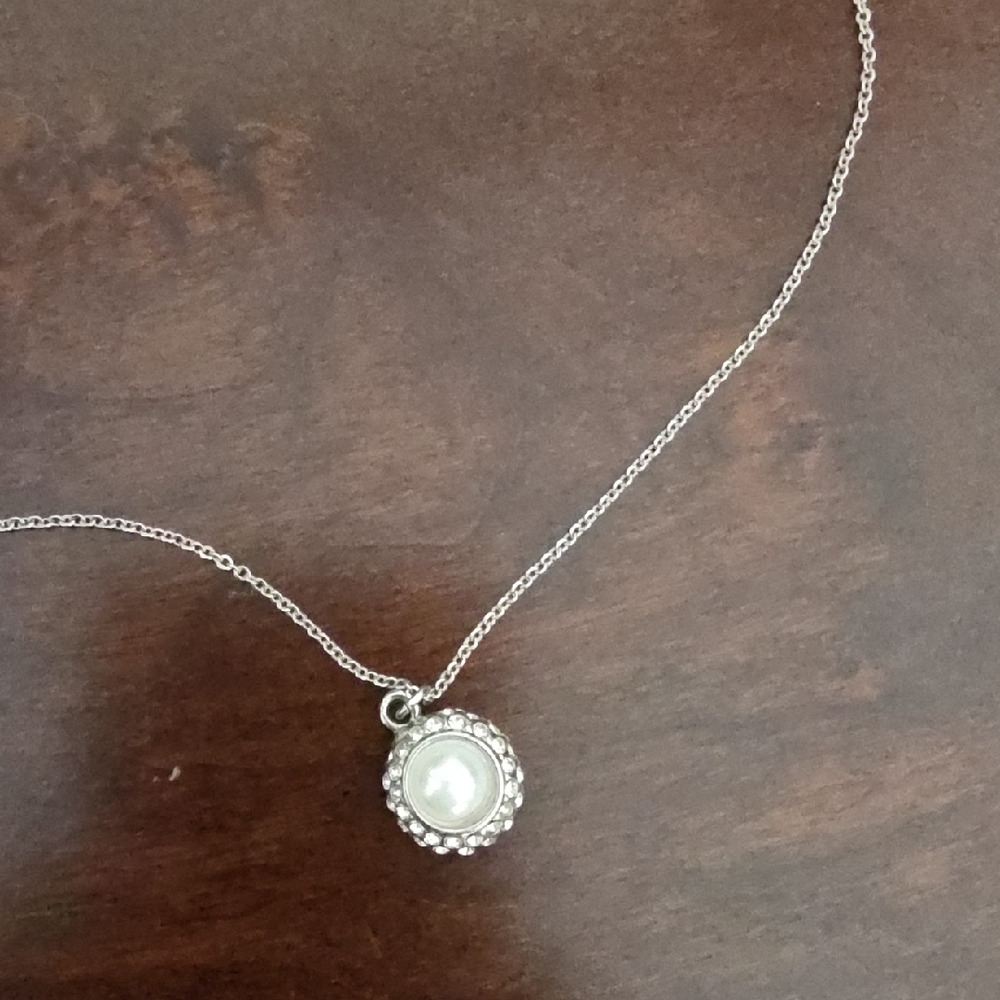 Silver Pearl Halo Pendant Necklace - Women Jewelry